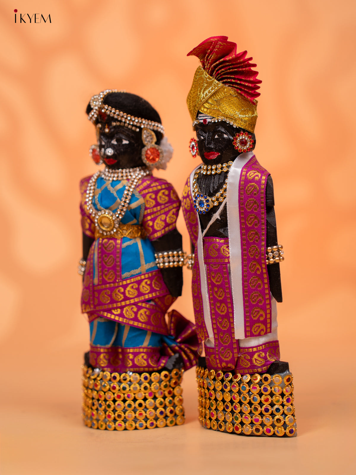 IYER STYLE MARAPACHI - Golu Display Doll - 9 inch - KC28164