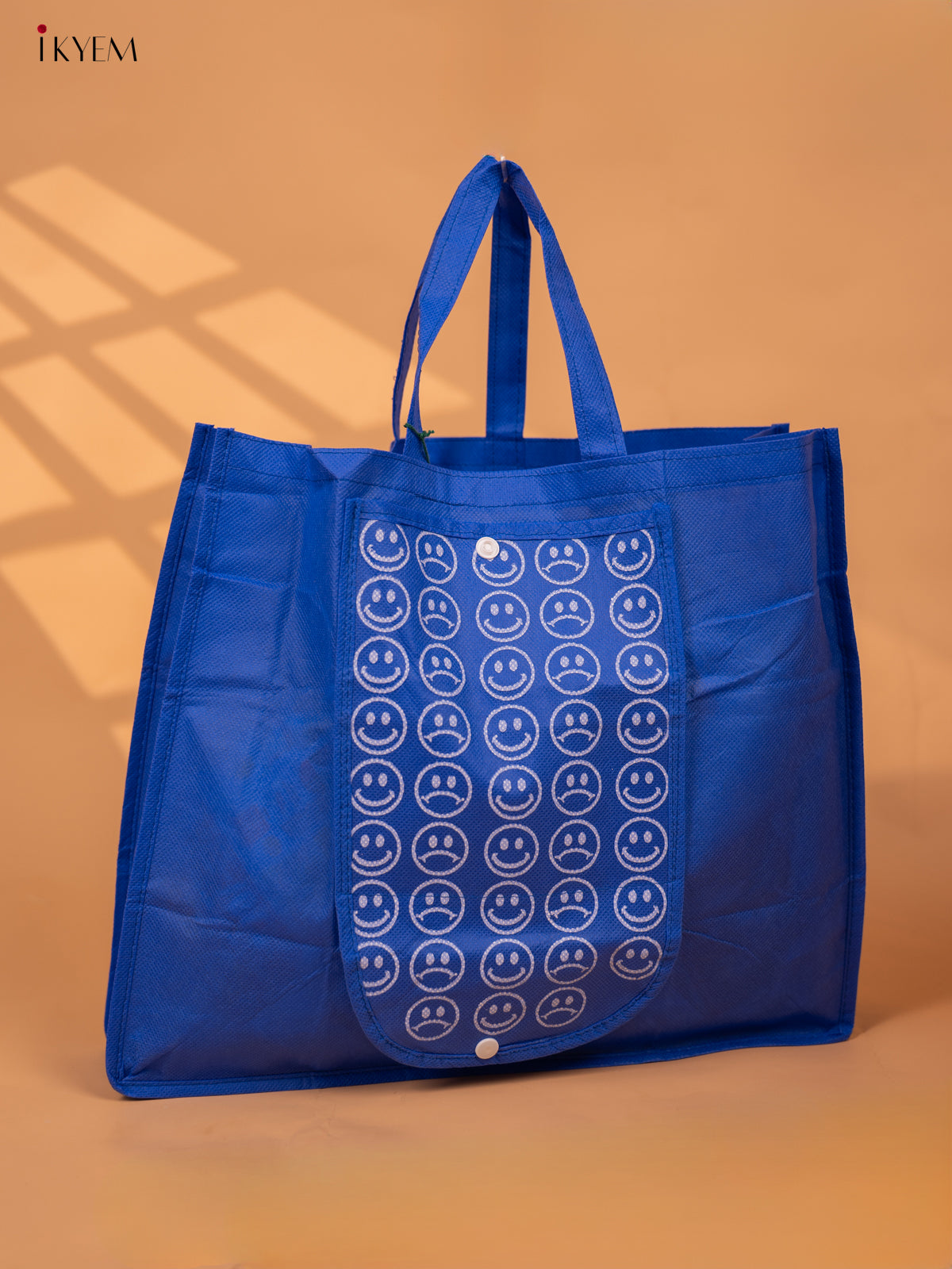 Eco-Friendly Smiley Non-woven Foldable Bag - KC29112