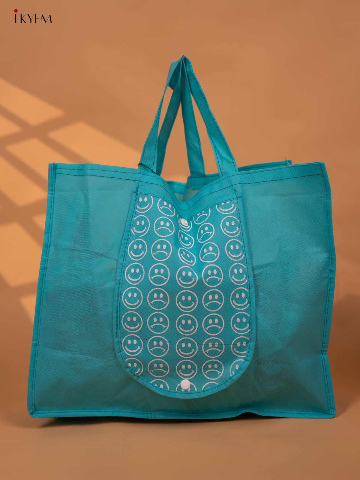 Eco-Friendly Smiley Non-woven Foldable Bag - KC29112