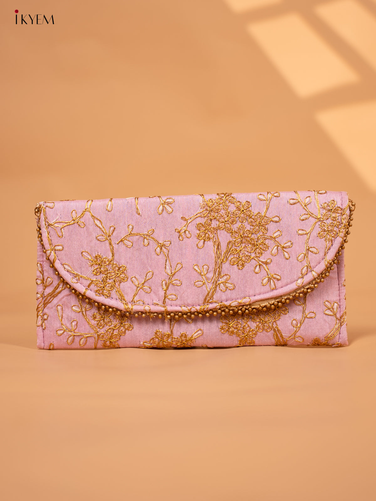 Clutch Purse with Floral Embroidery - KC29123