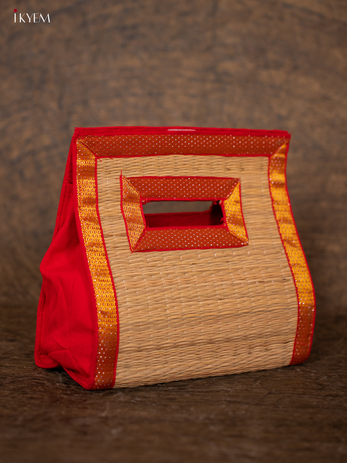 Return Gift Korai Premium Bag with Zari and inside cotton lining -KD17160