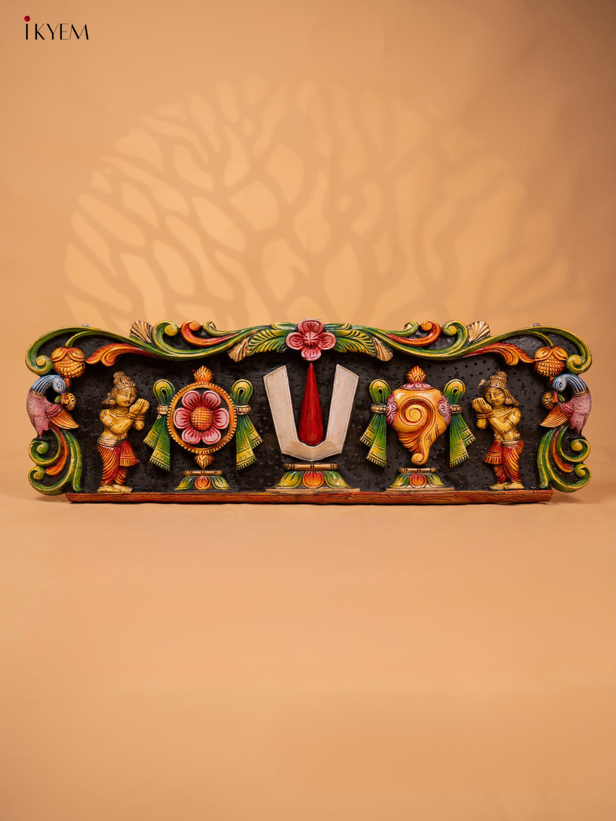 Wooden Hand Carved Painted Sangu Chakram Namam,  Panel - KD18124