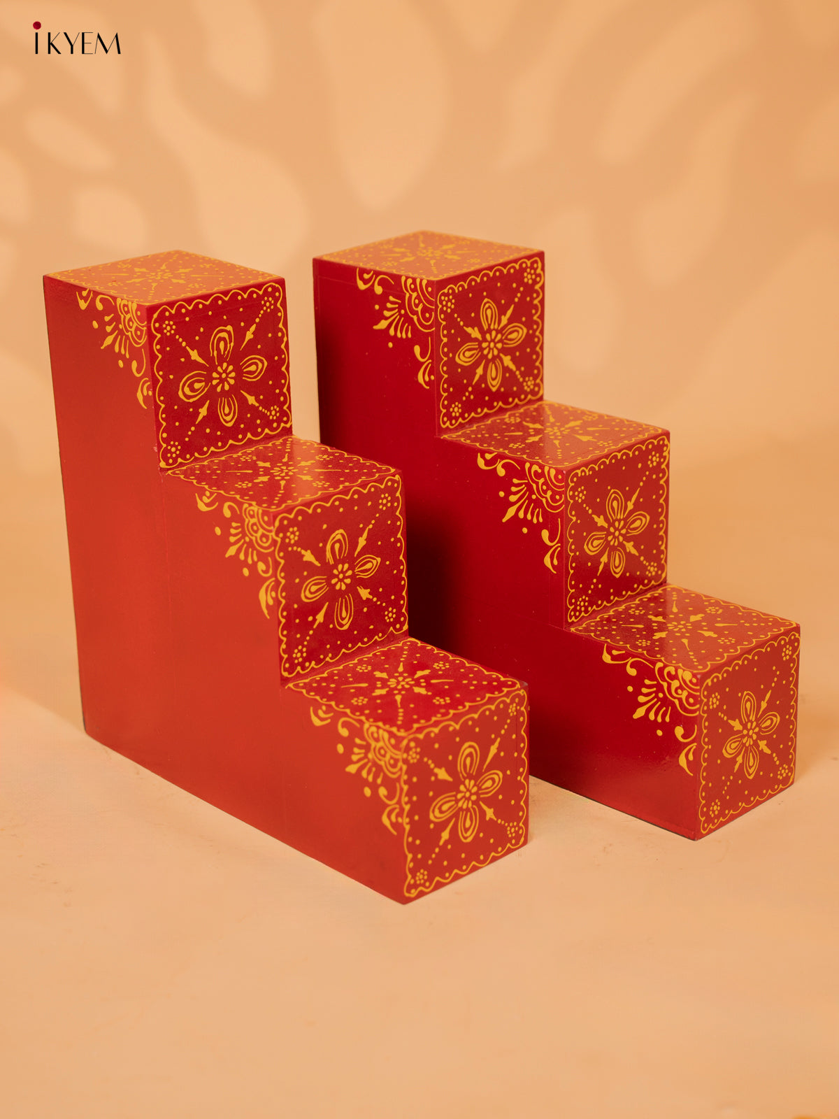 WOODEN HANDPAINTED 3-STEP DIYA PADI (set of 2) - RED - KD18173