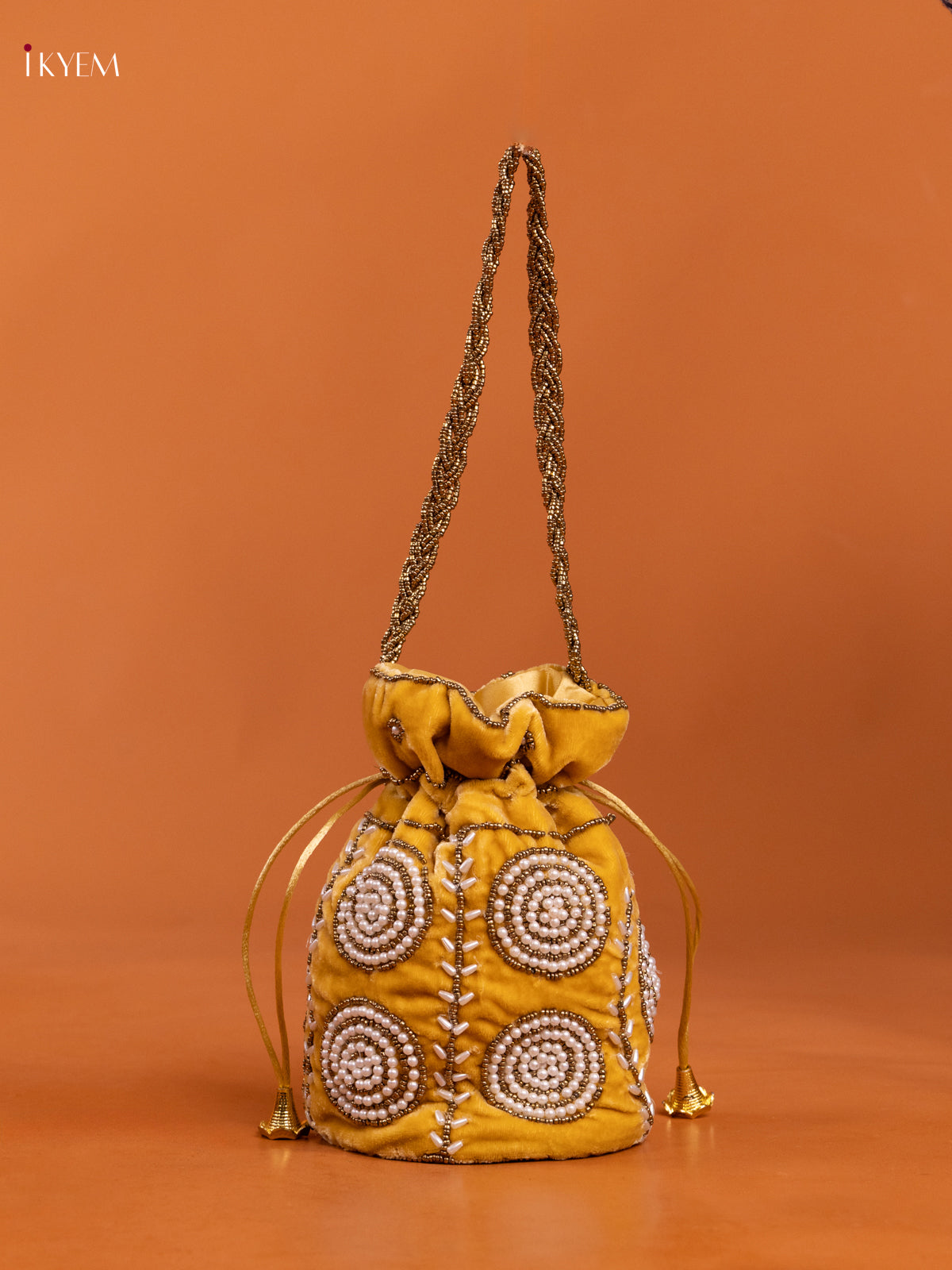 Yellow Velvet Potli Bag With embroidery - KD26558