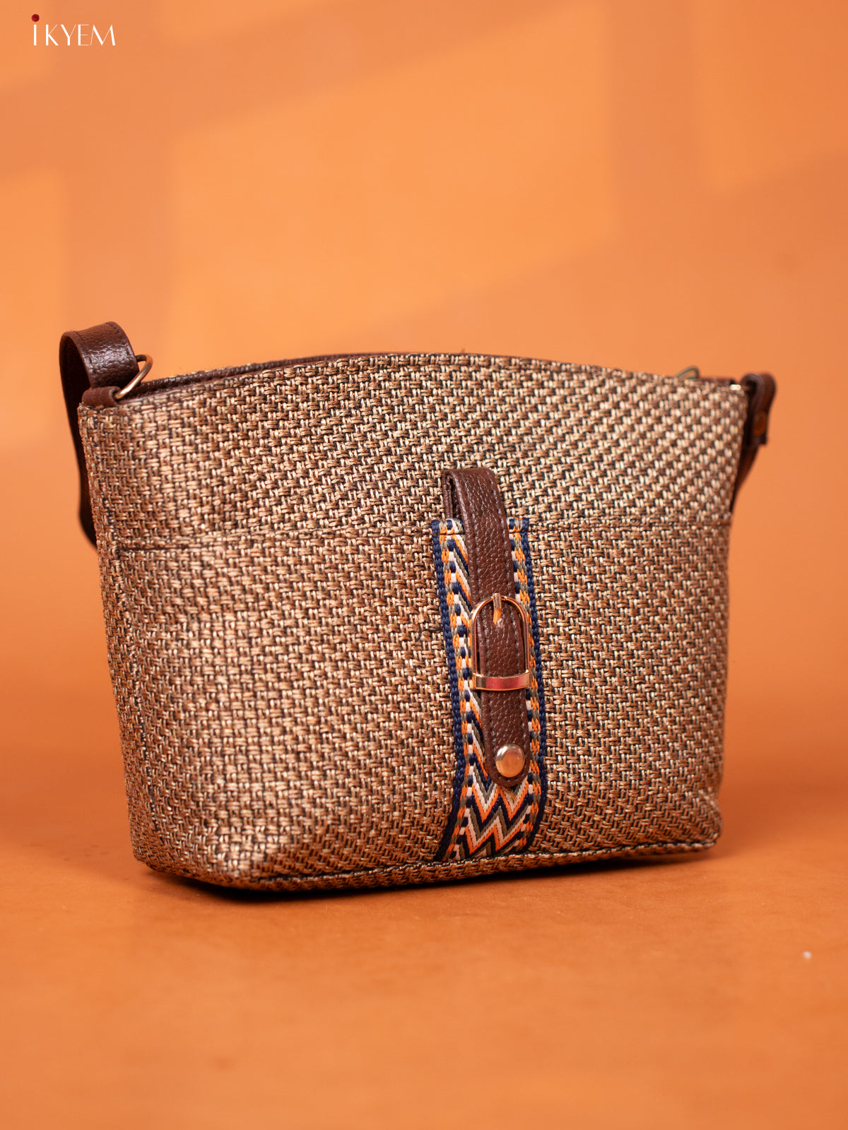 Semi Jute Leather Sling Bag - olive green - KD26955