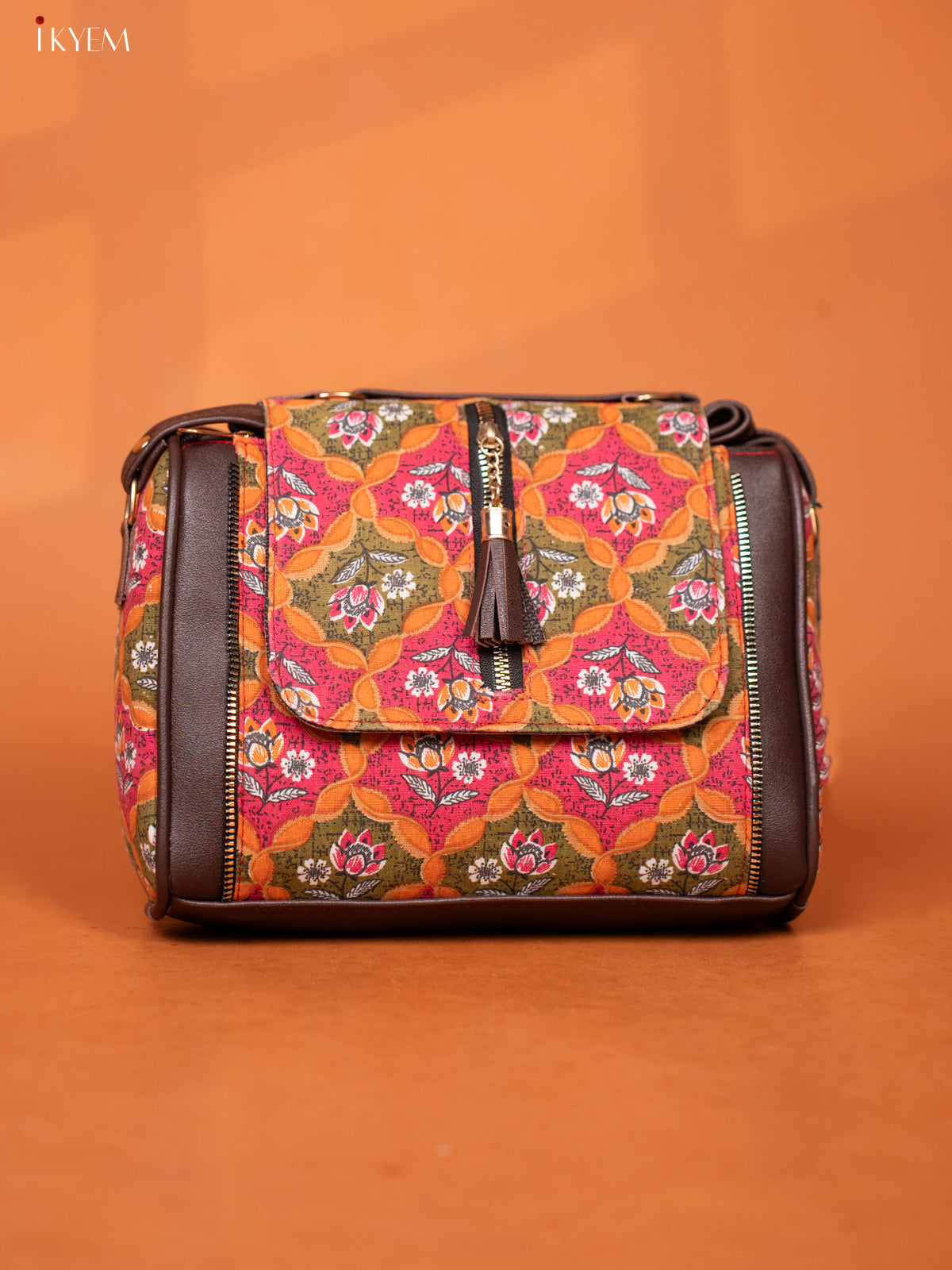 Printed Floral Design Leather Sling Bag -Multicolour