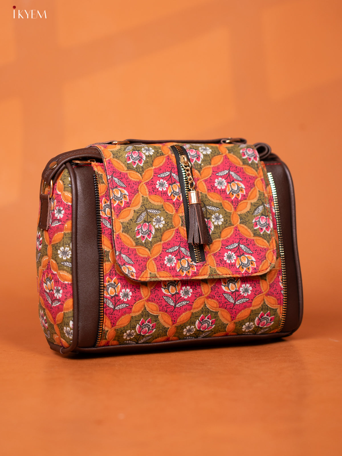 Printed Floral Design Leather Sling Bag -Multicolour