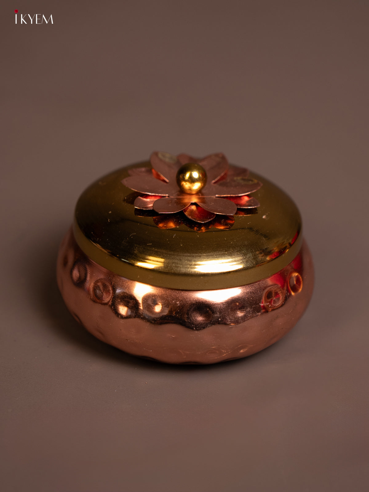 Copper Round dry fruit box - KE14131