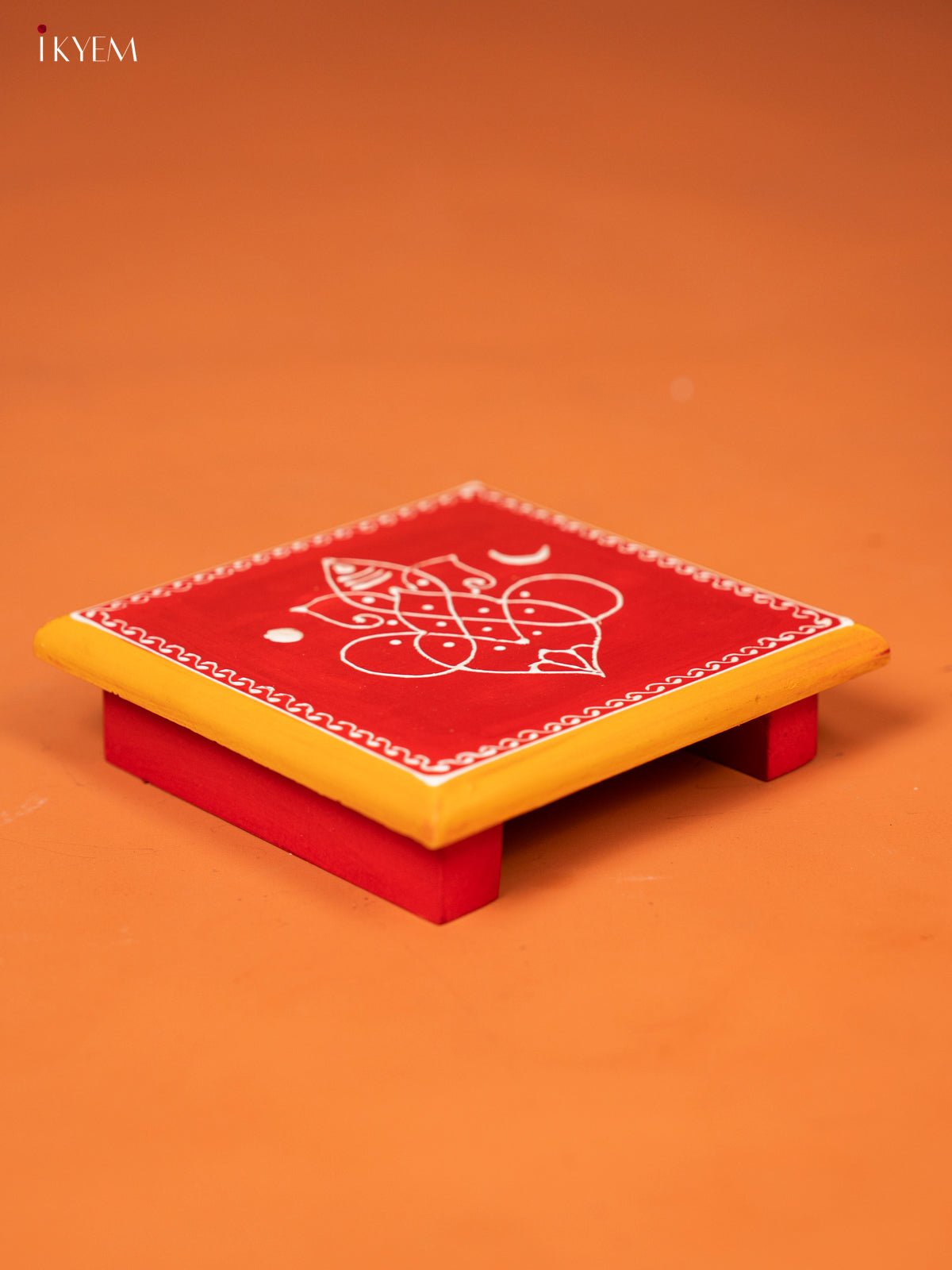 Traditional Red Wooden Manai with Hand-Painted Ganesha -2