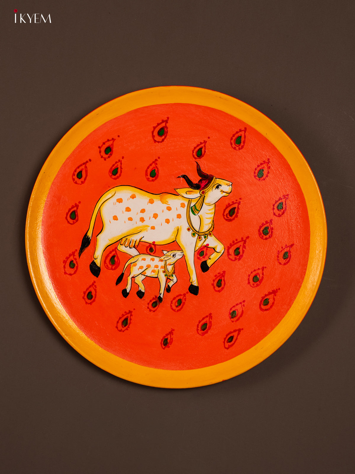 Wooden Hand painted Wall Hanging Plate - Cow & Calf - KE31138
