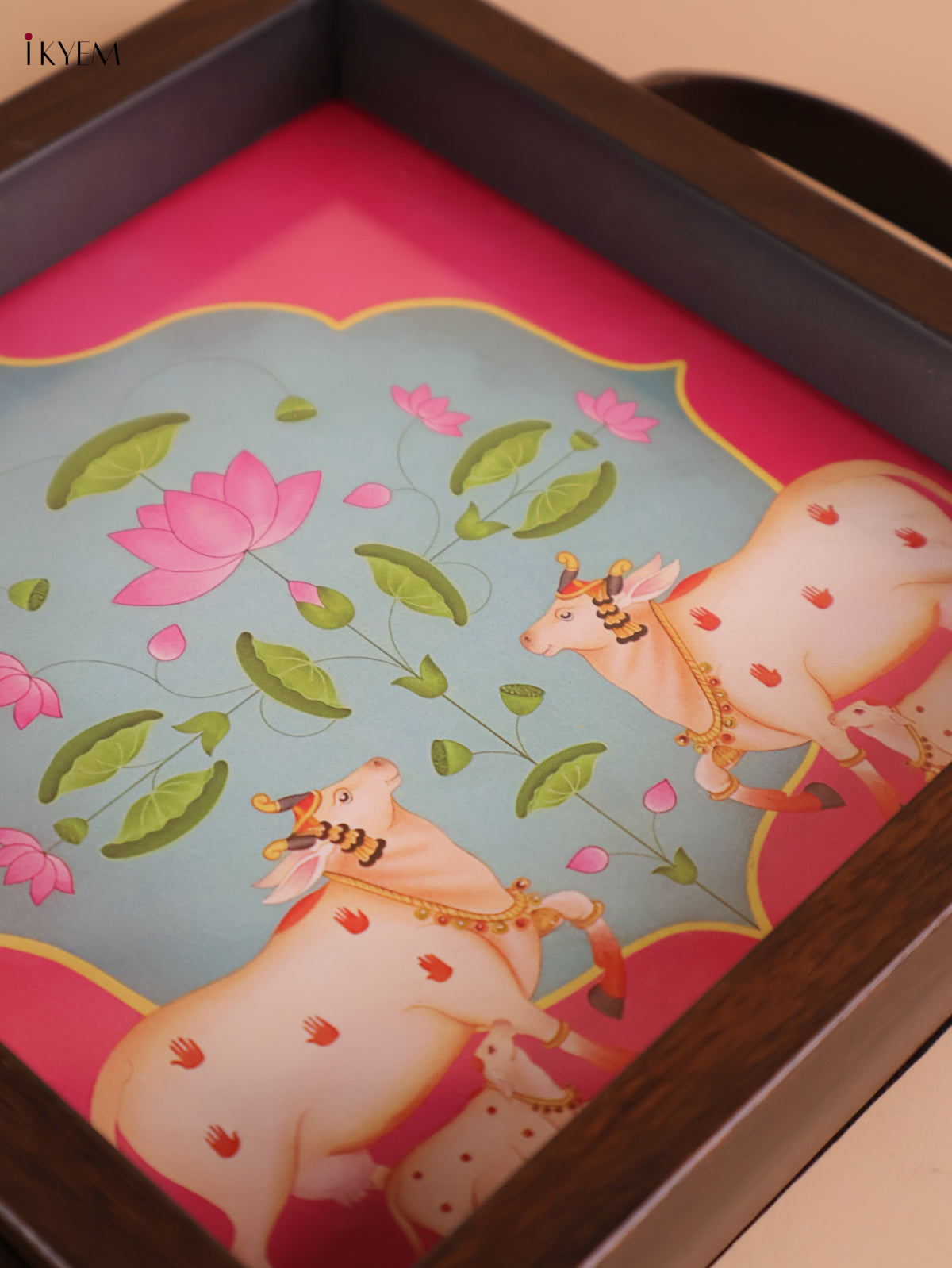 Pichwai Cow&Calf Printed Wooden Tray-Pink(6x6)