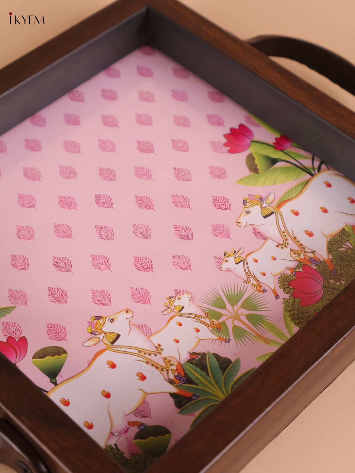Pichwai Cow&Calf Printed Wooden Tray-Baby Pink(6x6)