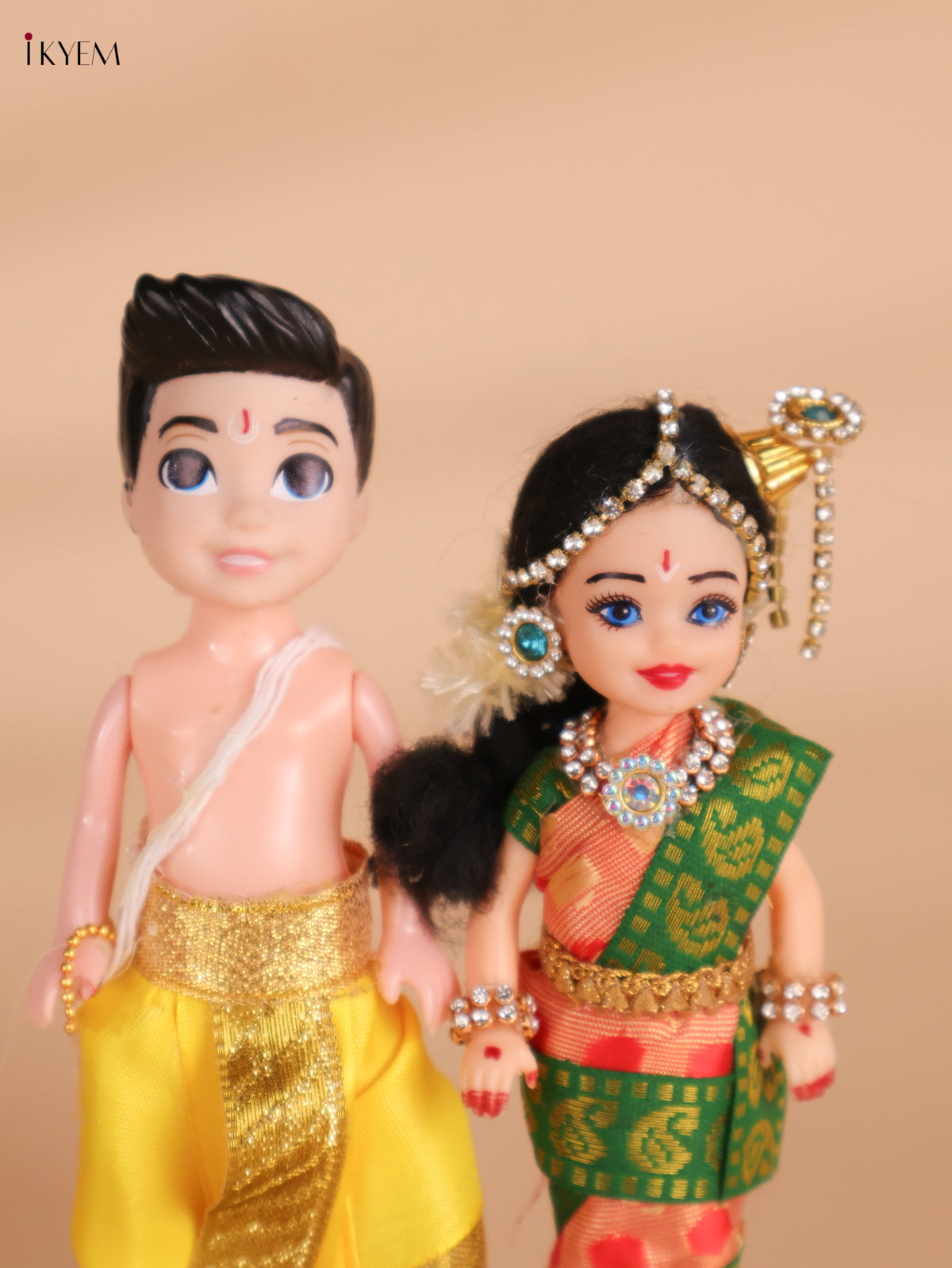 Iyer Couple - Golu Display Doll - 7 Inch-KEI29177