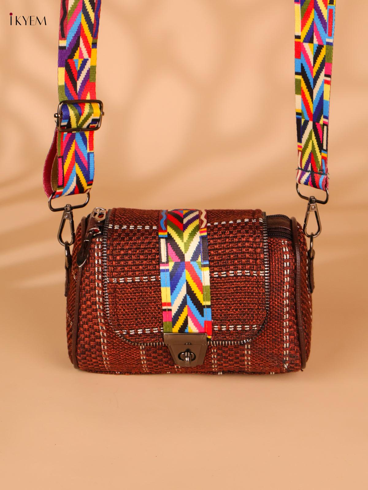 Printed sling bag - Maroon
