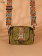 Printed sling bag - Green