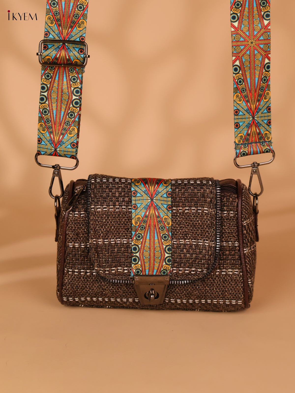 Printed sling bag -Brown