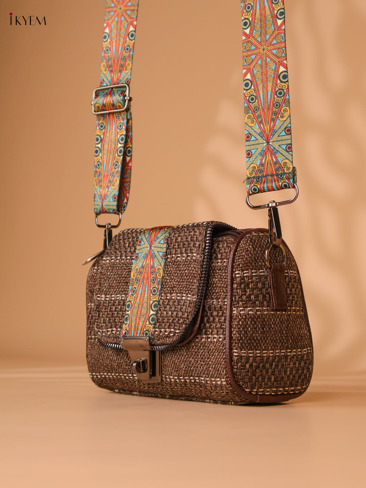 Printed sling bag -Brown