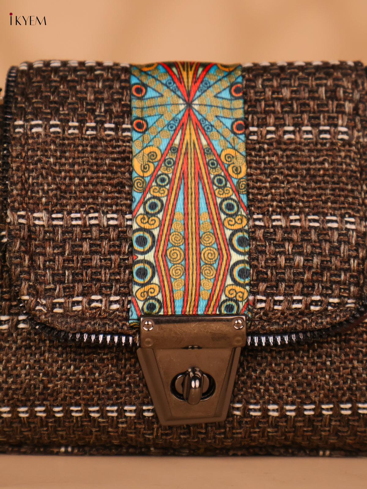 Printed sling bag -Brown