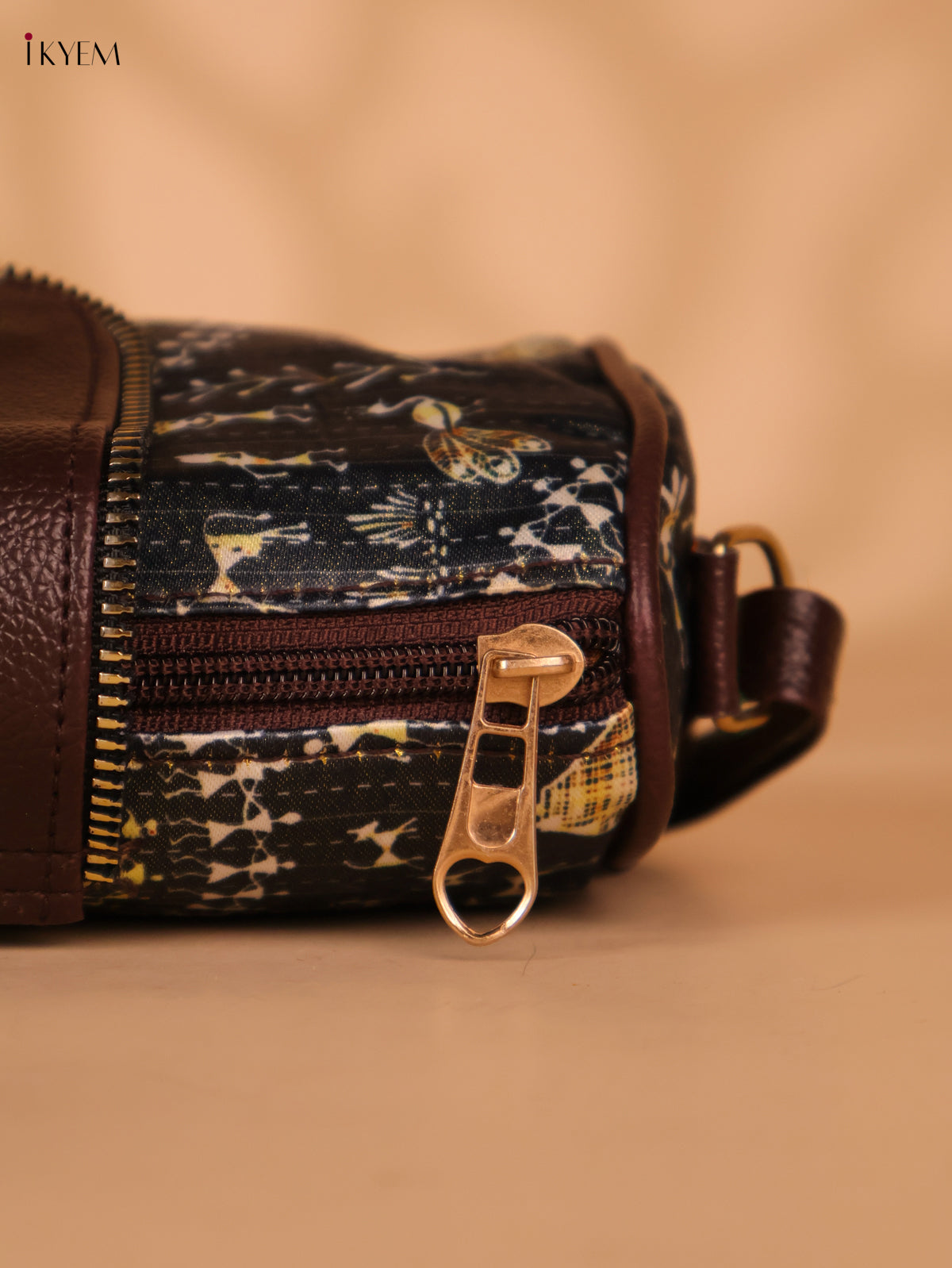 Warli Design -Gray