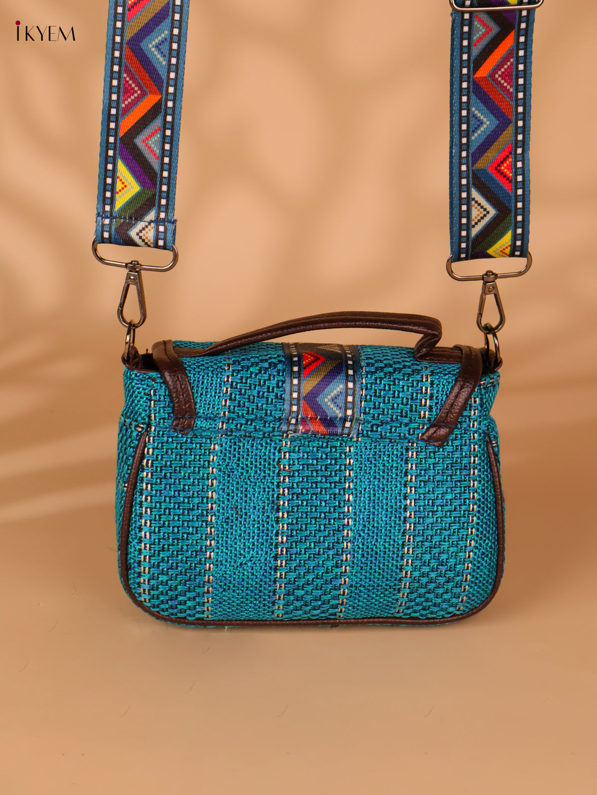 Printed sling bag - Blue