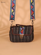 Printed sling bag - Black