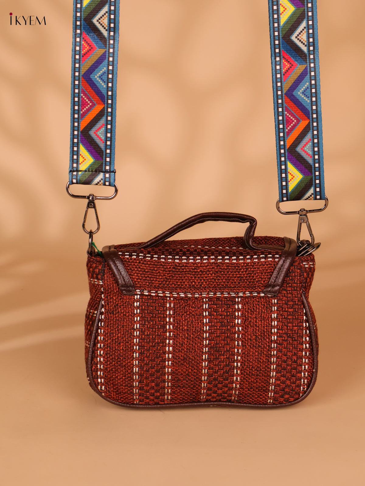 Printed sling bag - Maroon