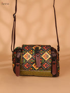 Printed sling bag -Green