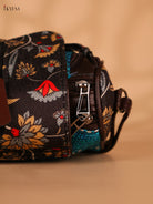 Printed sling bag - Blue