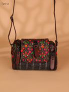 Printed sling bag - Black