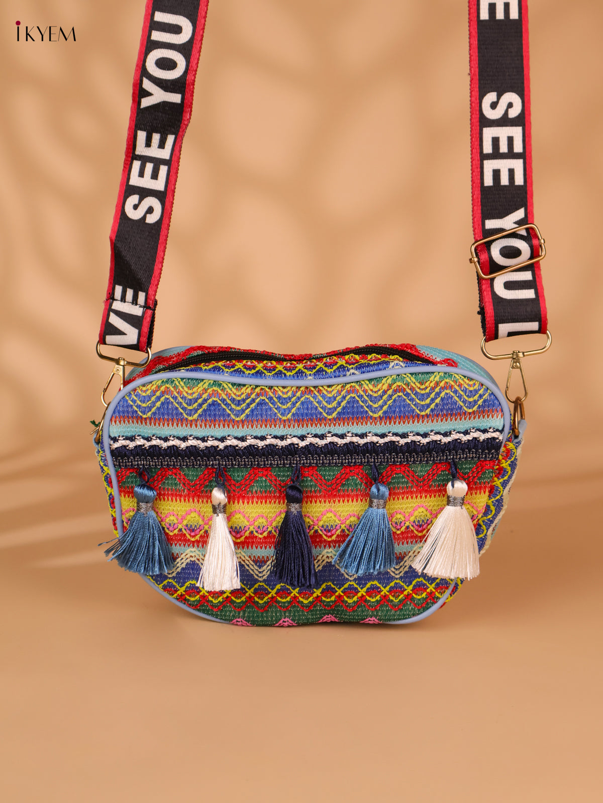 Printed sling bag - Multicolour