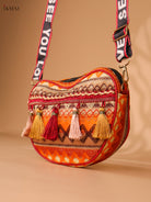 Printed sling bag - Multicolour