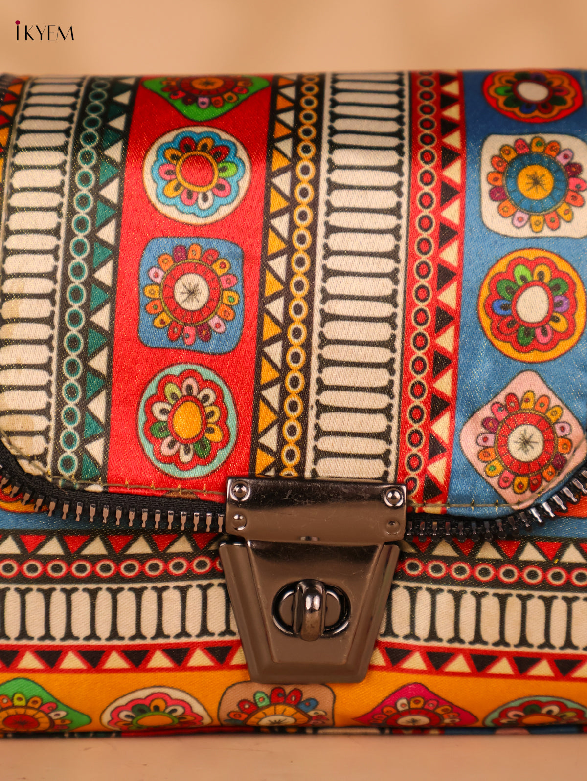 Printed cotton Sling Bag – Multicolour