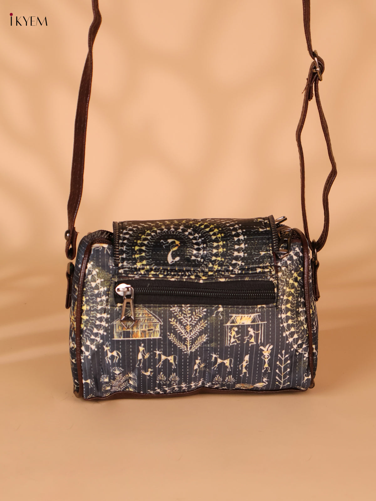 Printed Sling Bag warli design – Black