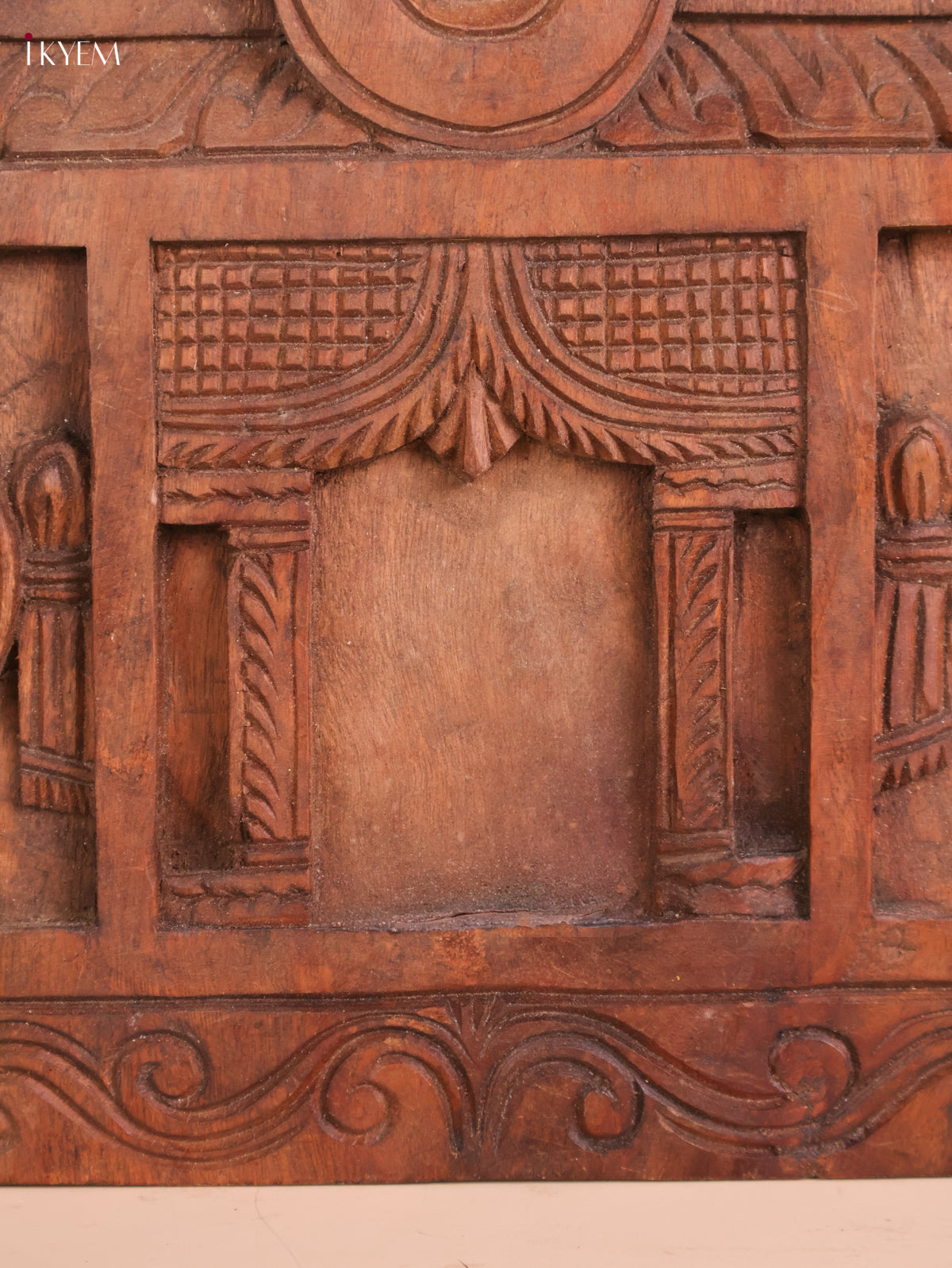 Wooden Hand Carved Namam Gopuram-(18x15)
