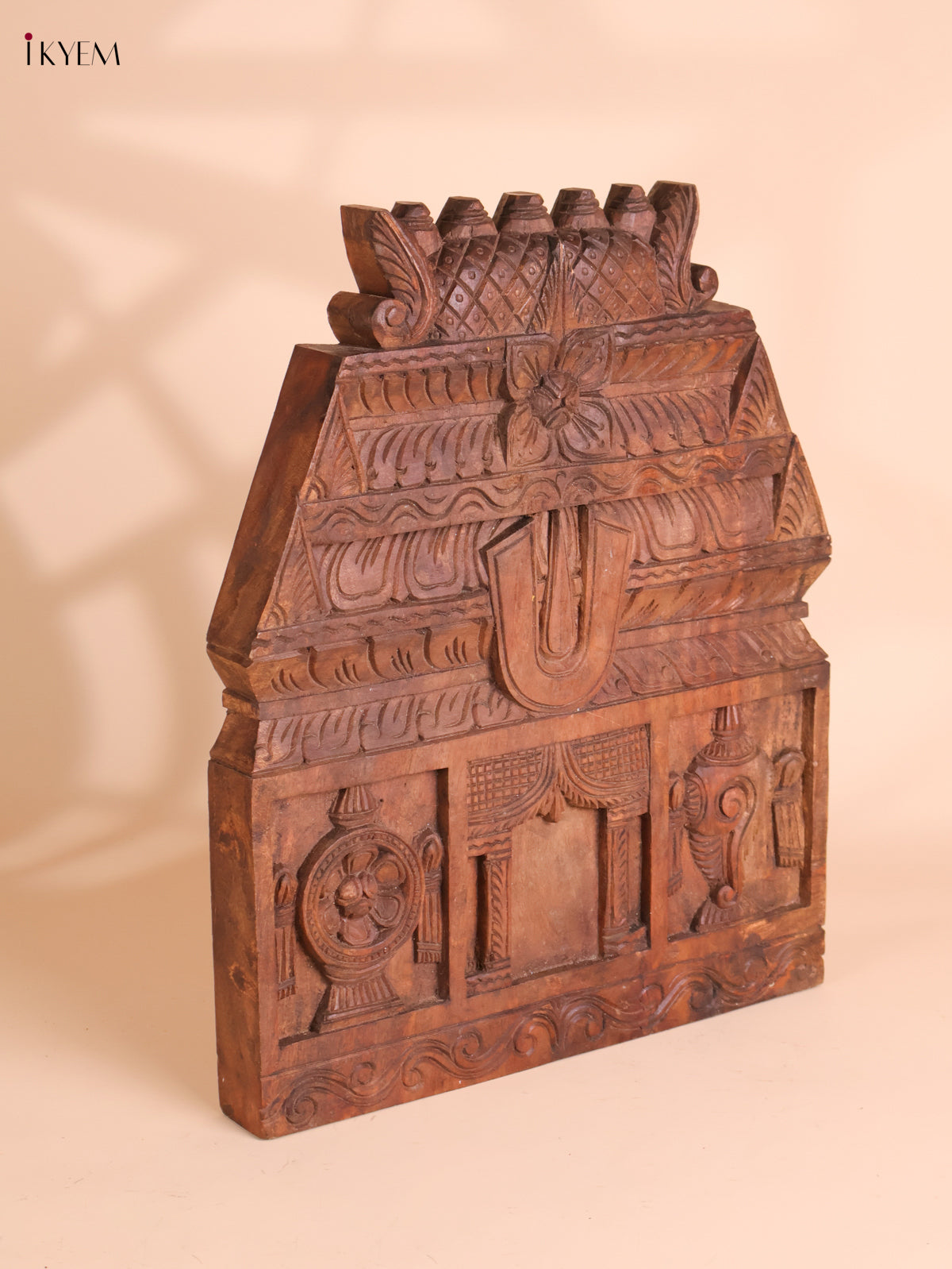 Wooden Hand Carved Namam Gopuram-(18x15)
