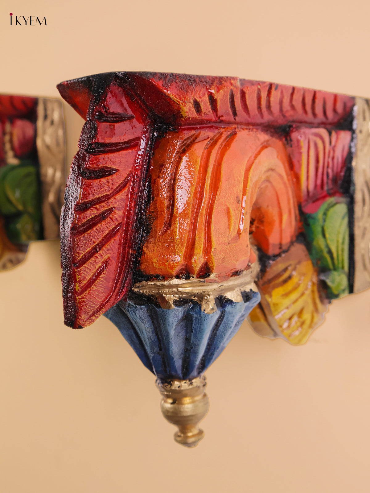 Wooden Hand Carved Painted Bodhil wall Bracket (Set of 2)(7x9)