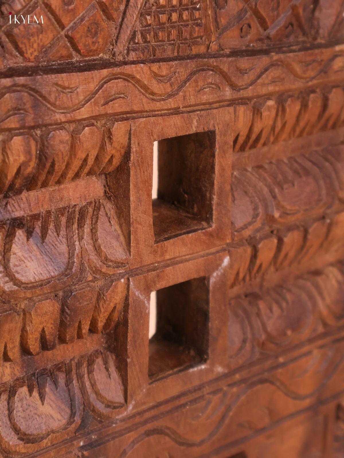 Wooden Hand Carved Yalli Gopuram (18x12)