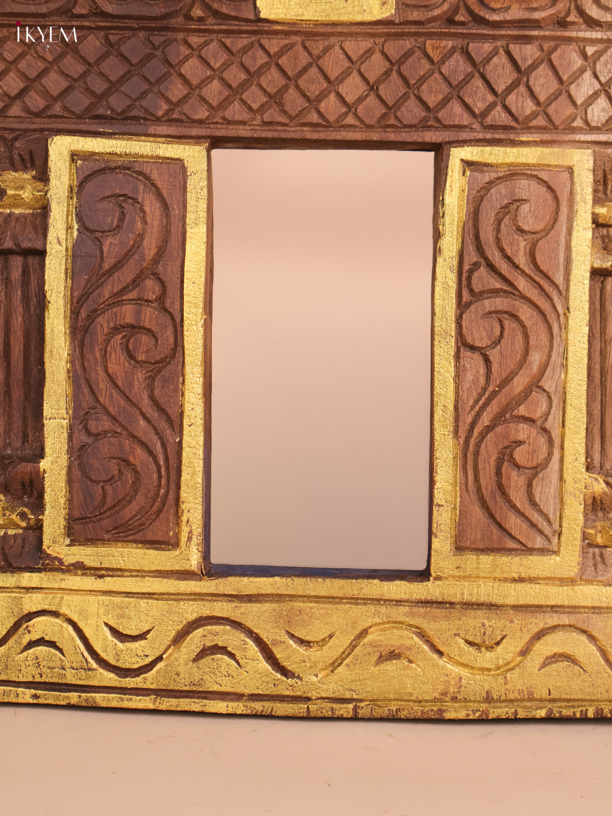 Wooden Hand Carved Gopuram(18x12)