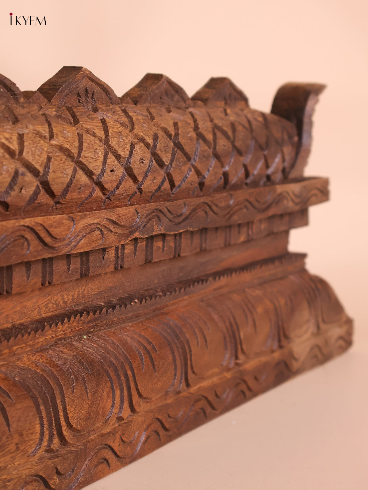 Wooden Hand Carved Horizandal Gopuram(8x42)