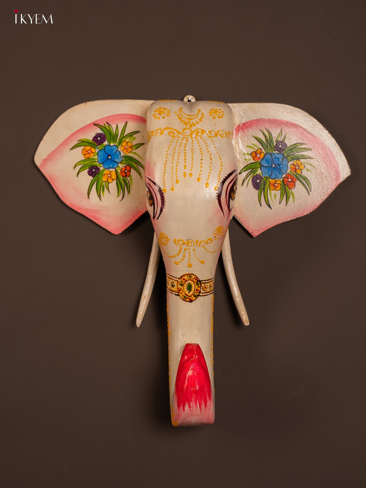 wooden hand painted elephant head - Light Pink - KF03136