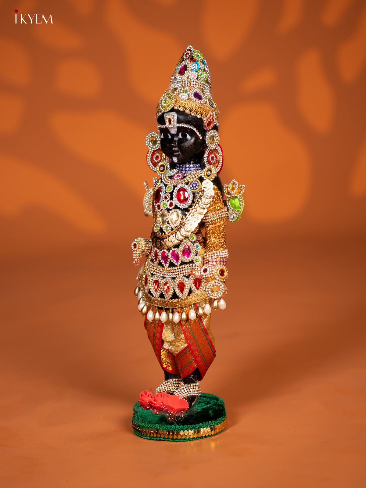 Venkatesa Perumal - Golu Display Doll - Red & Green Base - KF04135