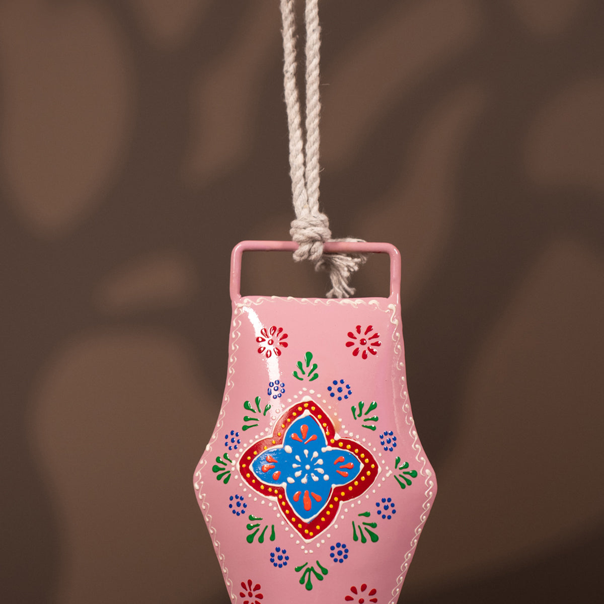 Hand Painted Cow Bell with Rope Handle - Pink - KF07143 – Ikyem