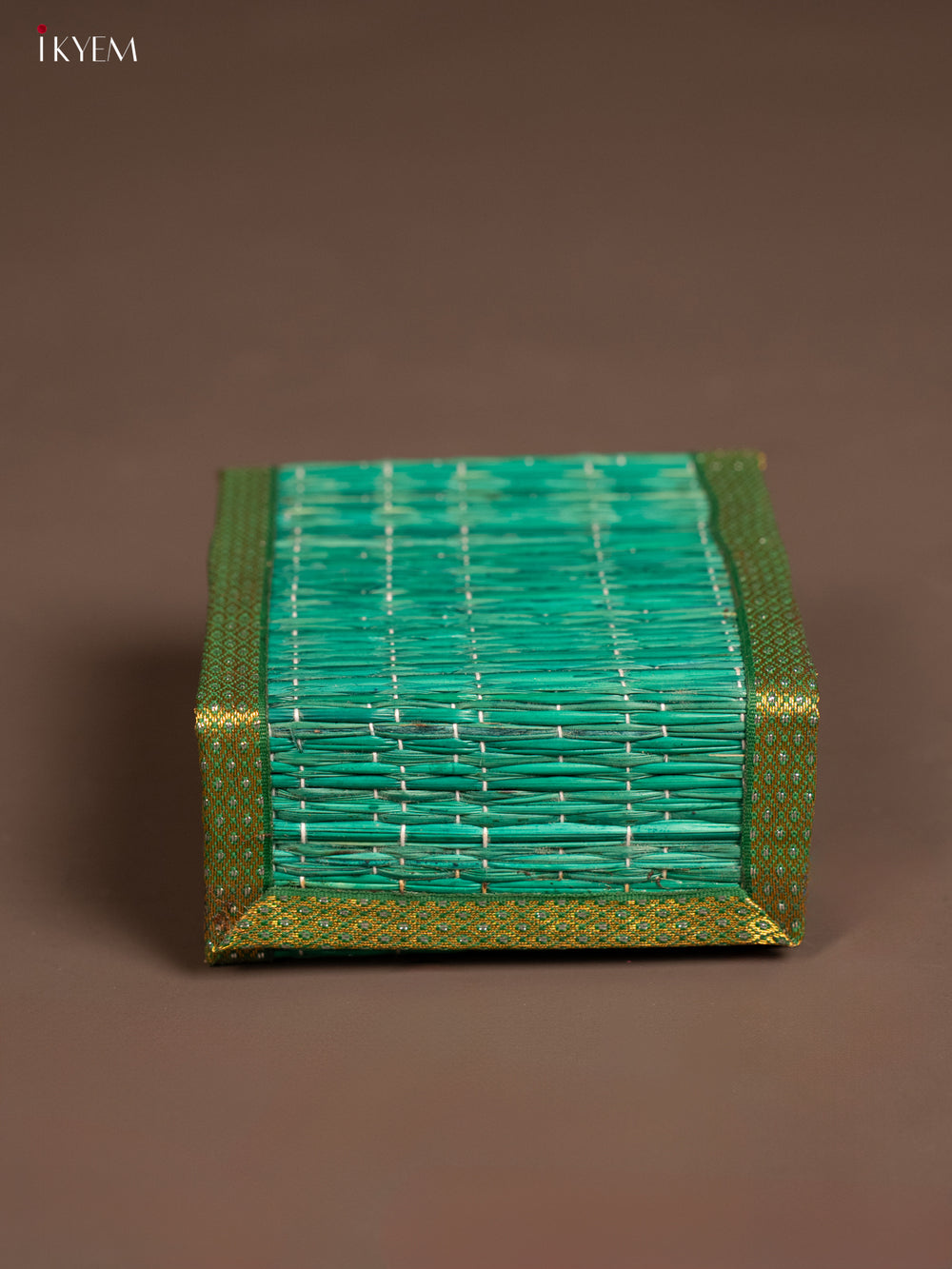 Light Green Korai Trinket Box Buy Ecofriendly Gifts from Ikyem!