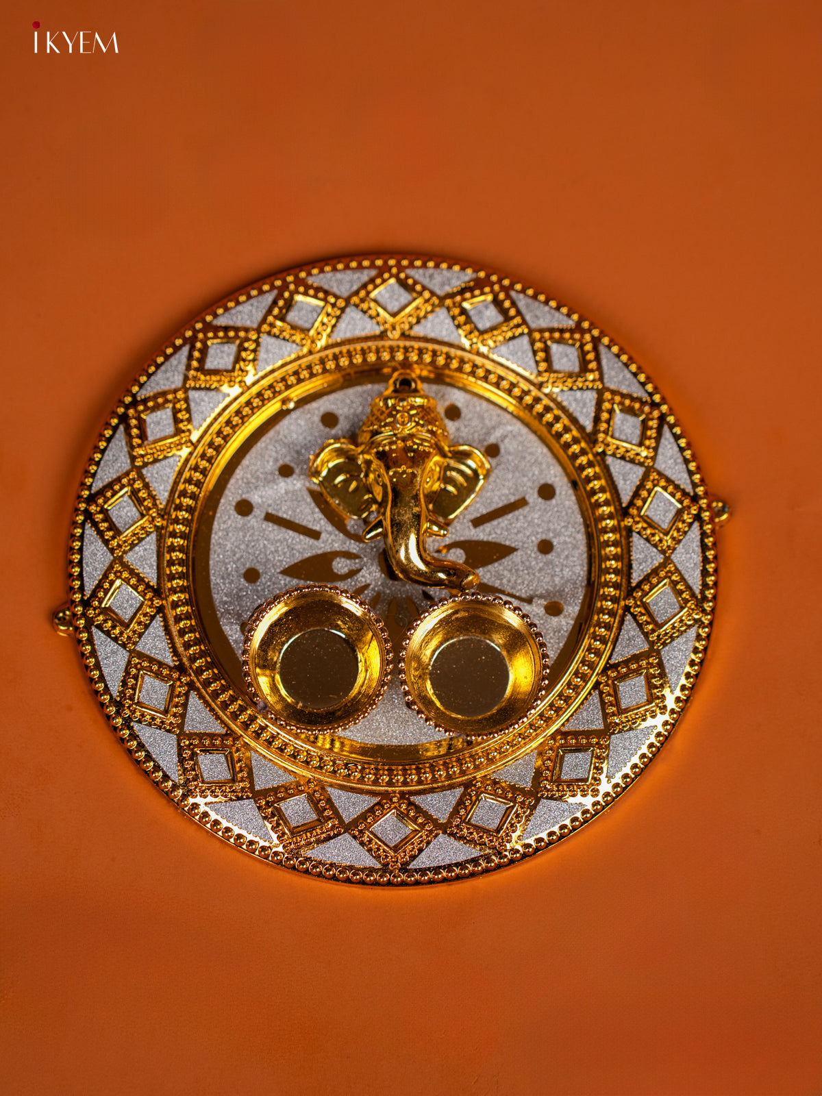Round Shaped Haldi Kumkum Holder with a Small Ganesha -3