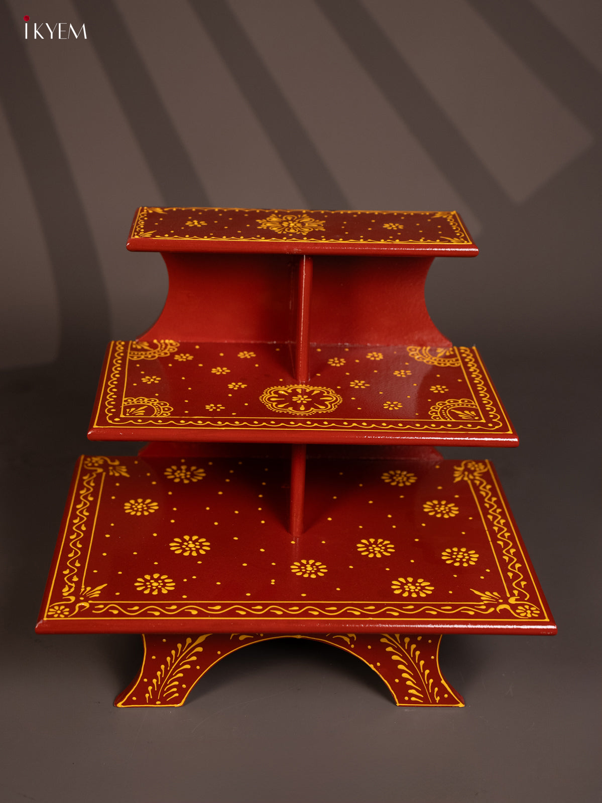 WOODEN HANDPAINTED 3-STEP GOLU PADI  - Maroon - KG01127