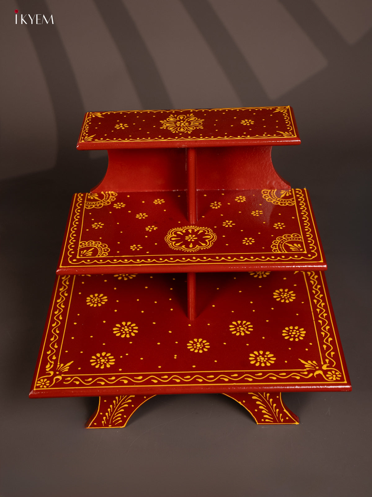 WOODEN HANDPAINTED 3-STEP GOLU PADI  - Maroon - KG01127