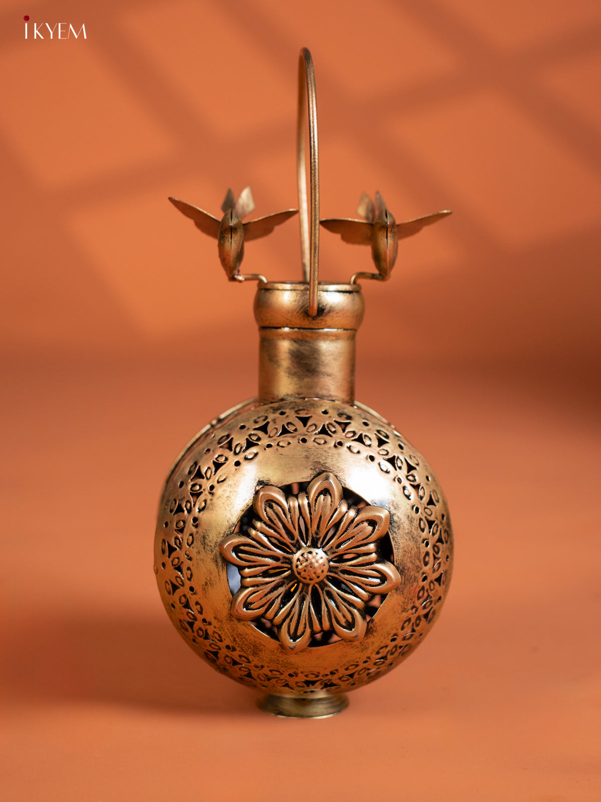Metal Pot Shape T- light with Bird - Big - KG01145