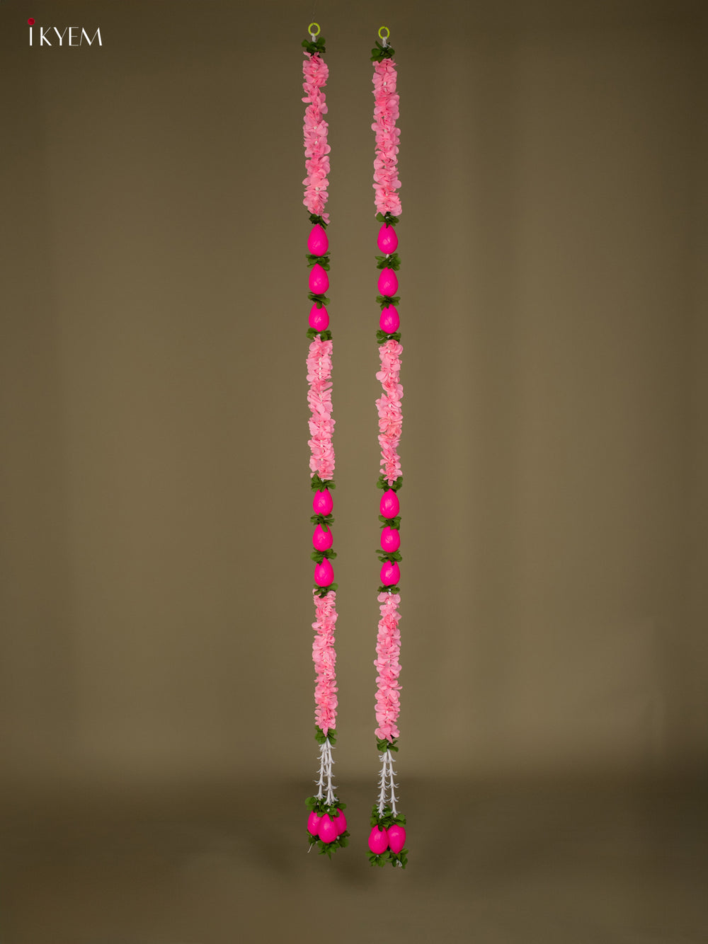 Artificial flowers Toran light pink with green 58 Inch KG04158