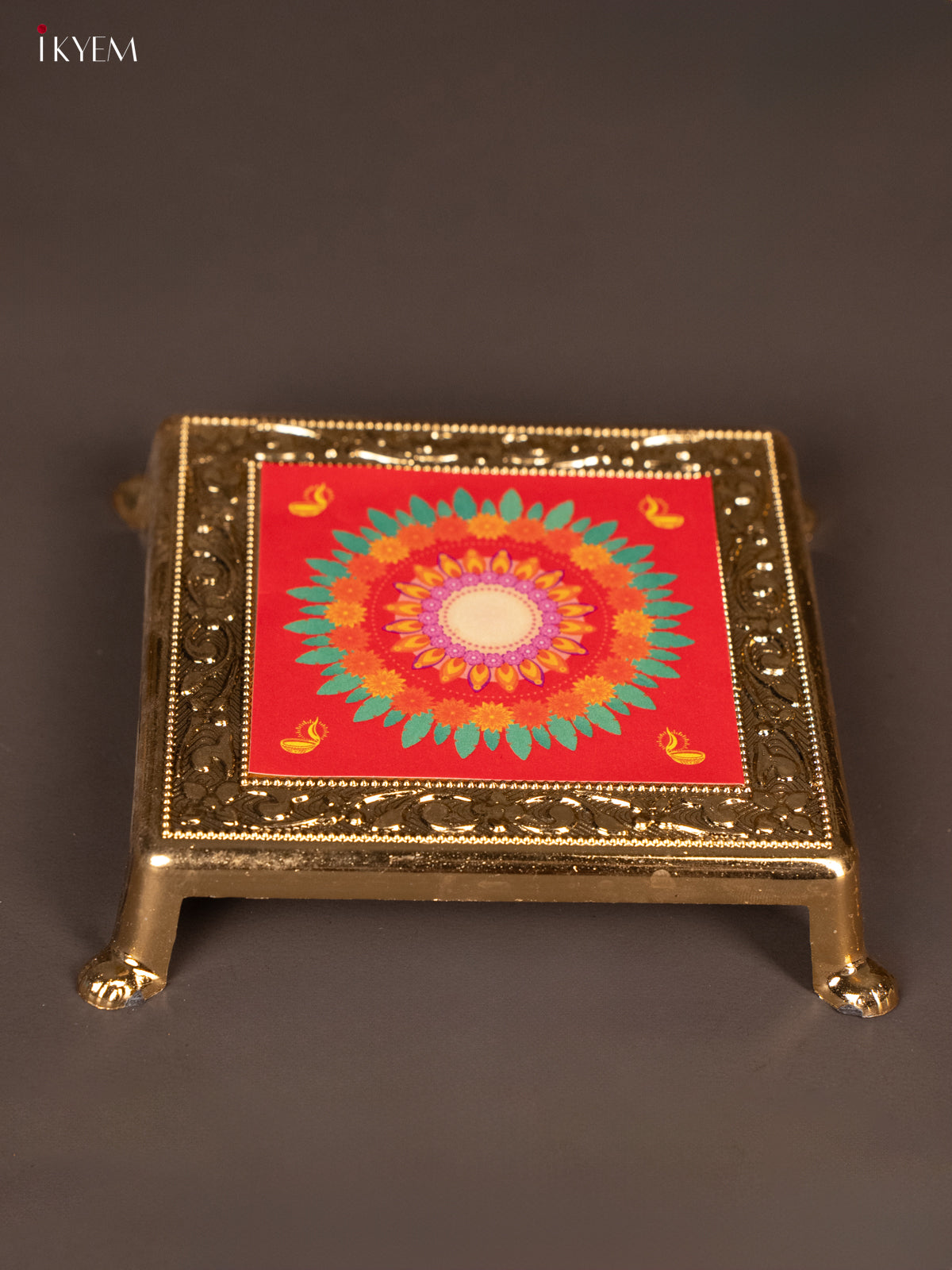 Traditional Red & Green Kolam Design Printed Chowki 
