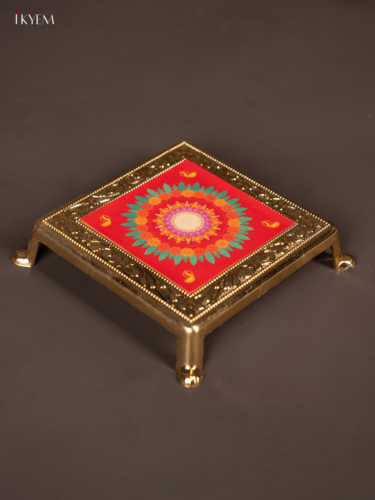 Traditional Red & Green Kolam Design Printed Chowki -1